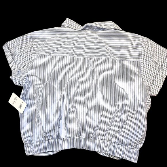 2 Lucky Brand Classic Knotted Cropped Collared Shirts White Blue Sz M NWT Preppy - Picture 3 of 9